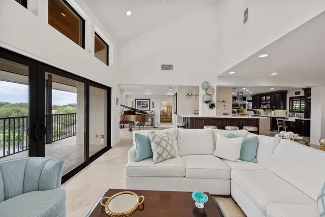 Jonathan's Landing Jupiter FL Unit E 502 photo 6