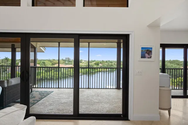 Jonathan's Landing Jupiter FL Unit E 502 photo 11