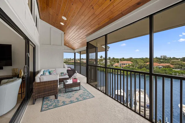 Jonathan's Landing Jupiter FL Unit E 502 photo 26