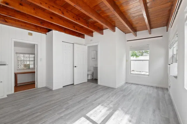 West Palm Beach Residence photo 15