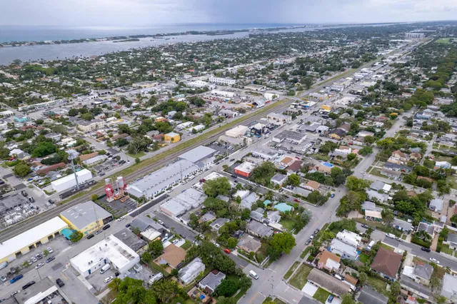 West Palm Beach Residence photo 28