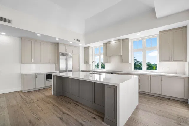 Singer Island Unit 5302 photo 13