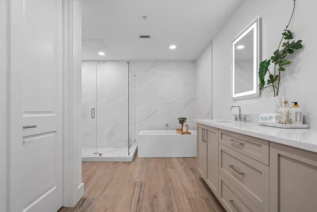 Singer Island Unit 3101 photo 24