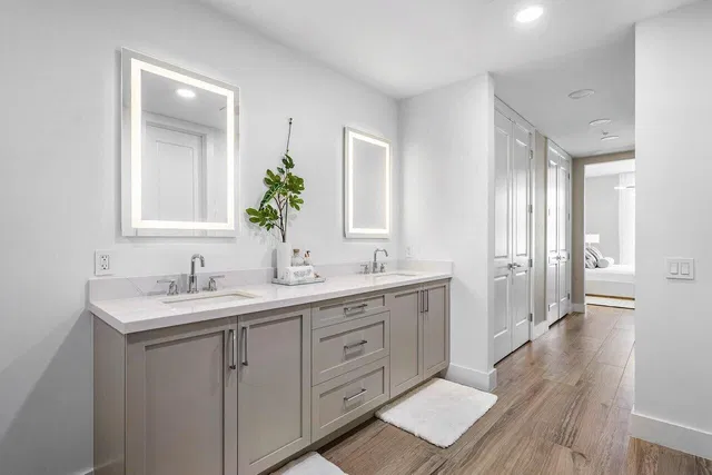 Singer Island Unit 3101 photo 26