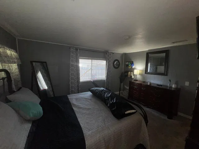Residence photo 12