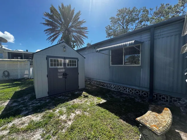 Residence photo 15