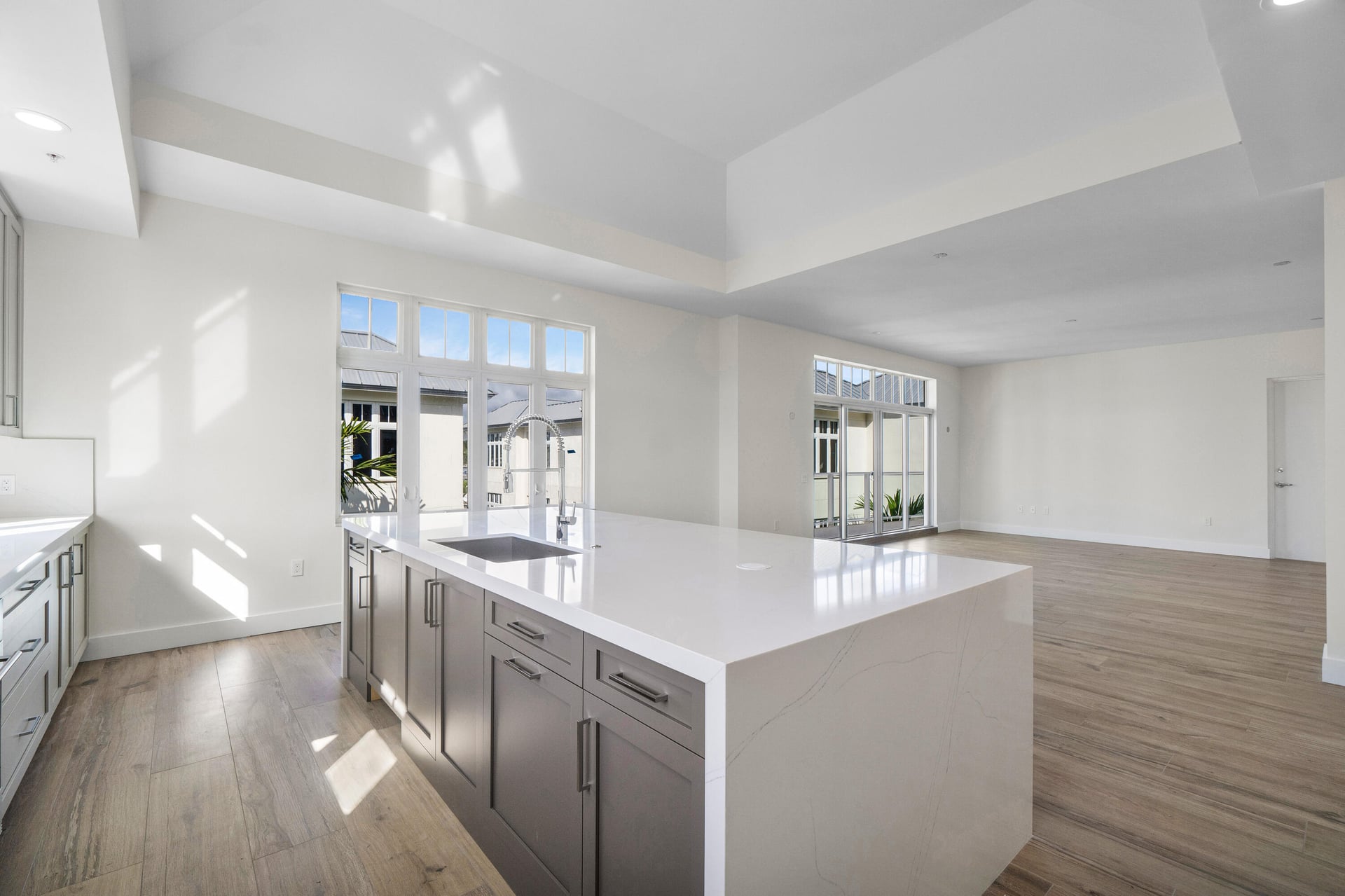 Havn Residences & Yacht Club Unit 5202 photo 12
