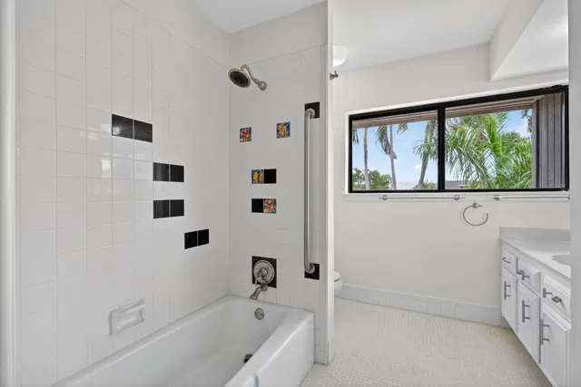 Jonathan's Landing Jupiter FL Residence photo 40
