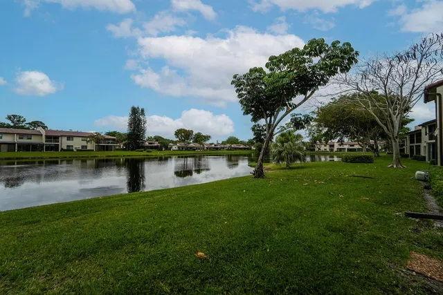 Boca Lago Country Club Homes Unit 10g photo 31