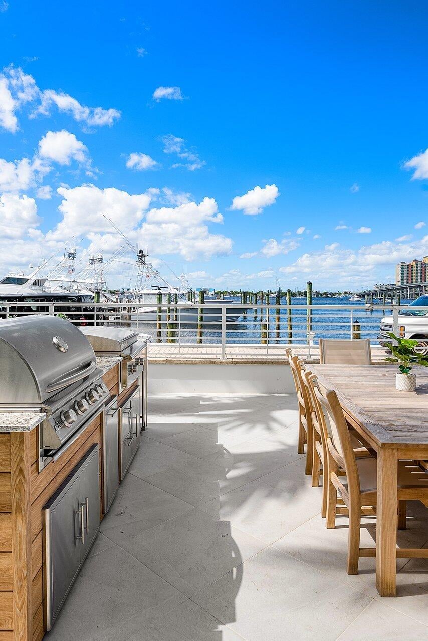 Havn Residences & Yacht Club Unit 2103 photo 12