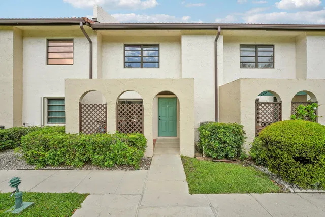 Boca Lago Country Club Homes Unit 16c photo 29