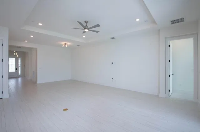 Residence photo 11