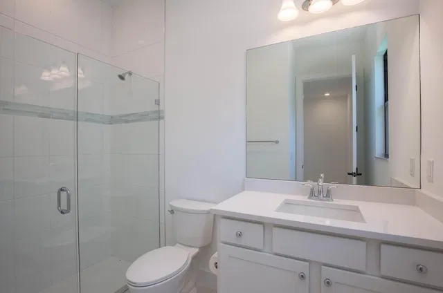 Residence photo 16