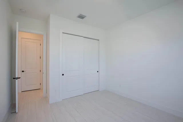 Residence photo 18