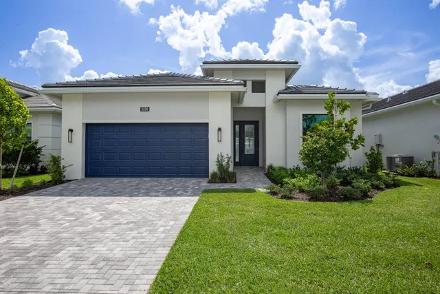 Residence photo 67