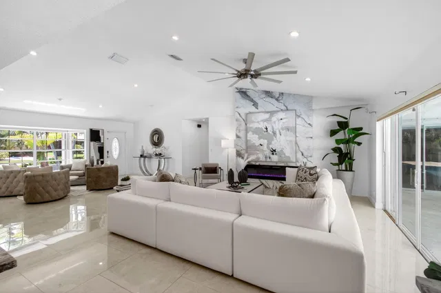 Bocaire Country Club Residence photo 12