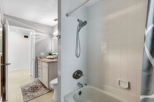 Bocaire Country Club Residence photo 38