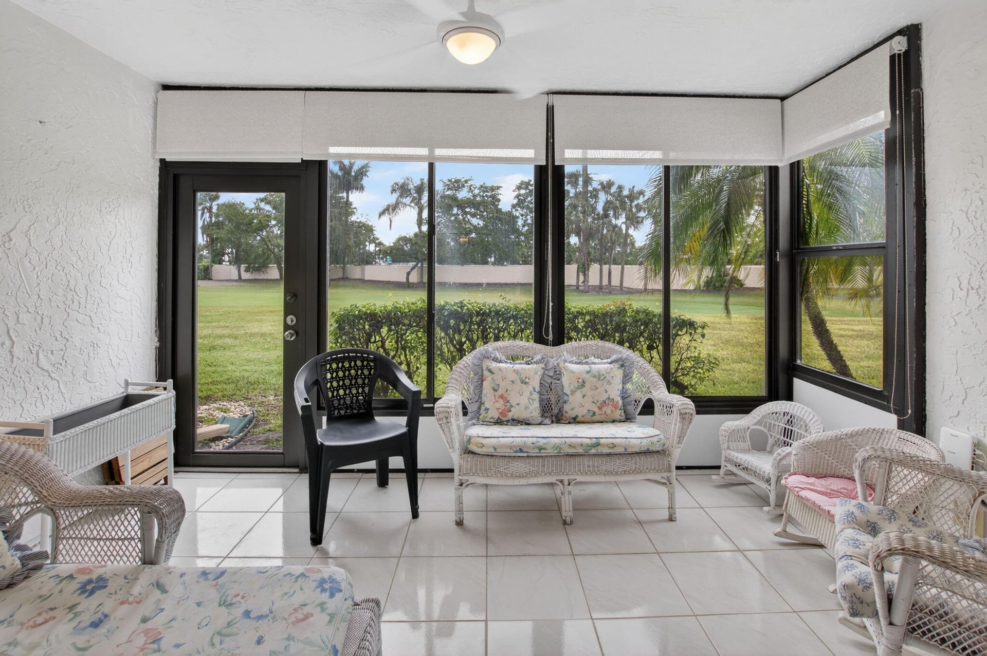 Unit 114 photo 10