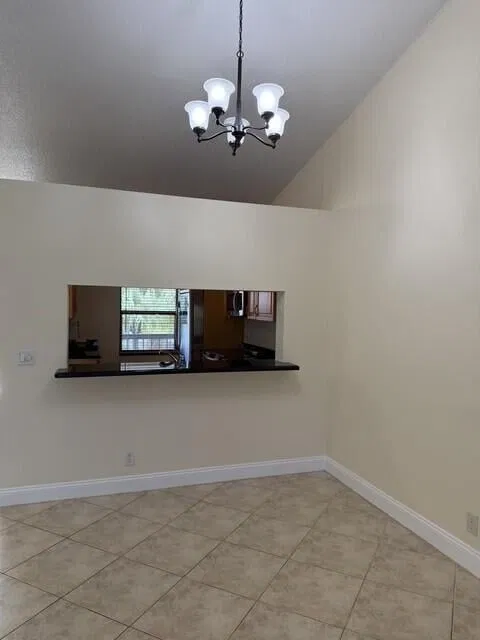 Unit 204 photo 11