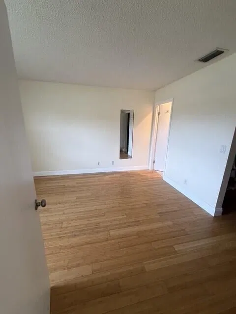 Unit 204 photo 19