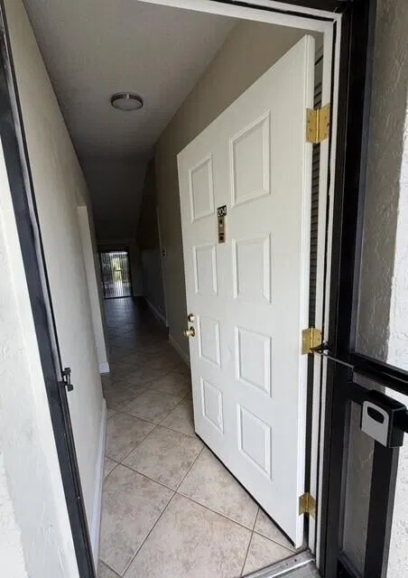 Unit 204 photo 23
