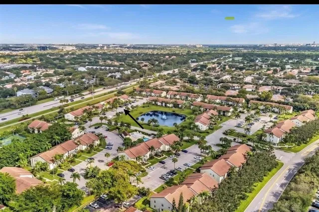 Unit 204 photo 33