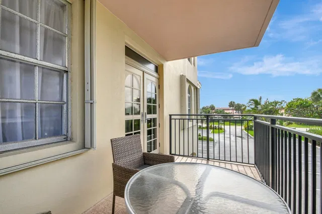 South Palm Beach Unit 116 photo 11
