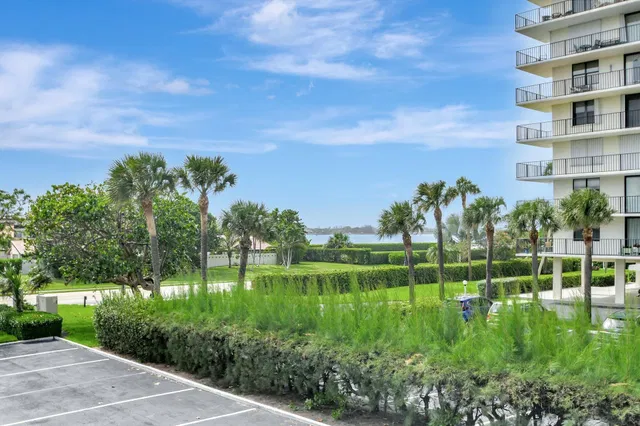 South Palm Beach Unit 116 photo 12