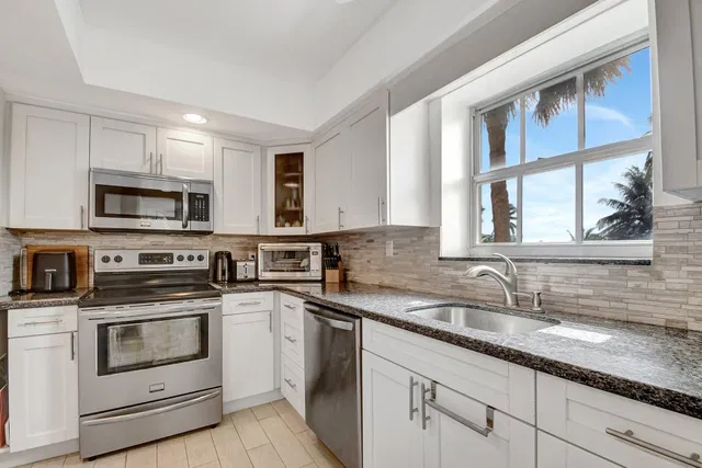 South Palm Beach Unit 116 photo 16