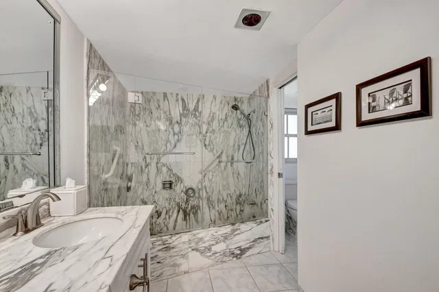 South Palm Beach Unit 116 photo 26