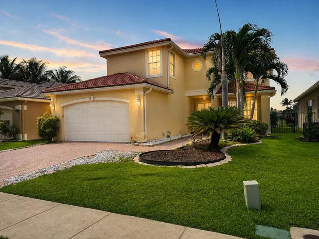 Residence photo 6