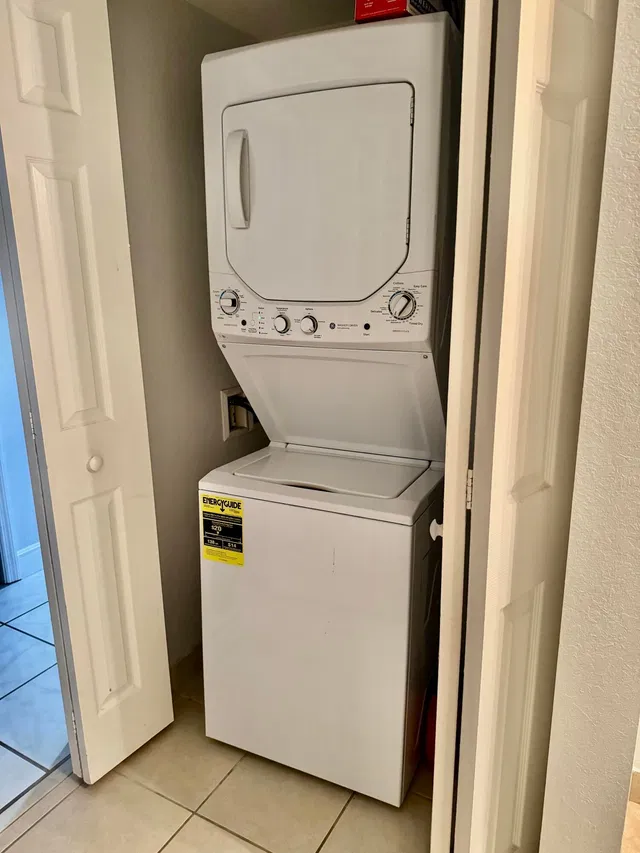 Unit 2103 photo 20
