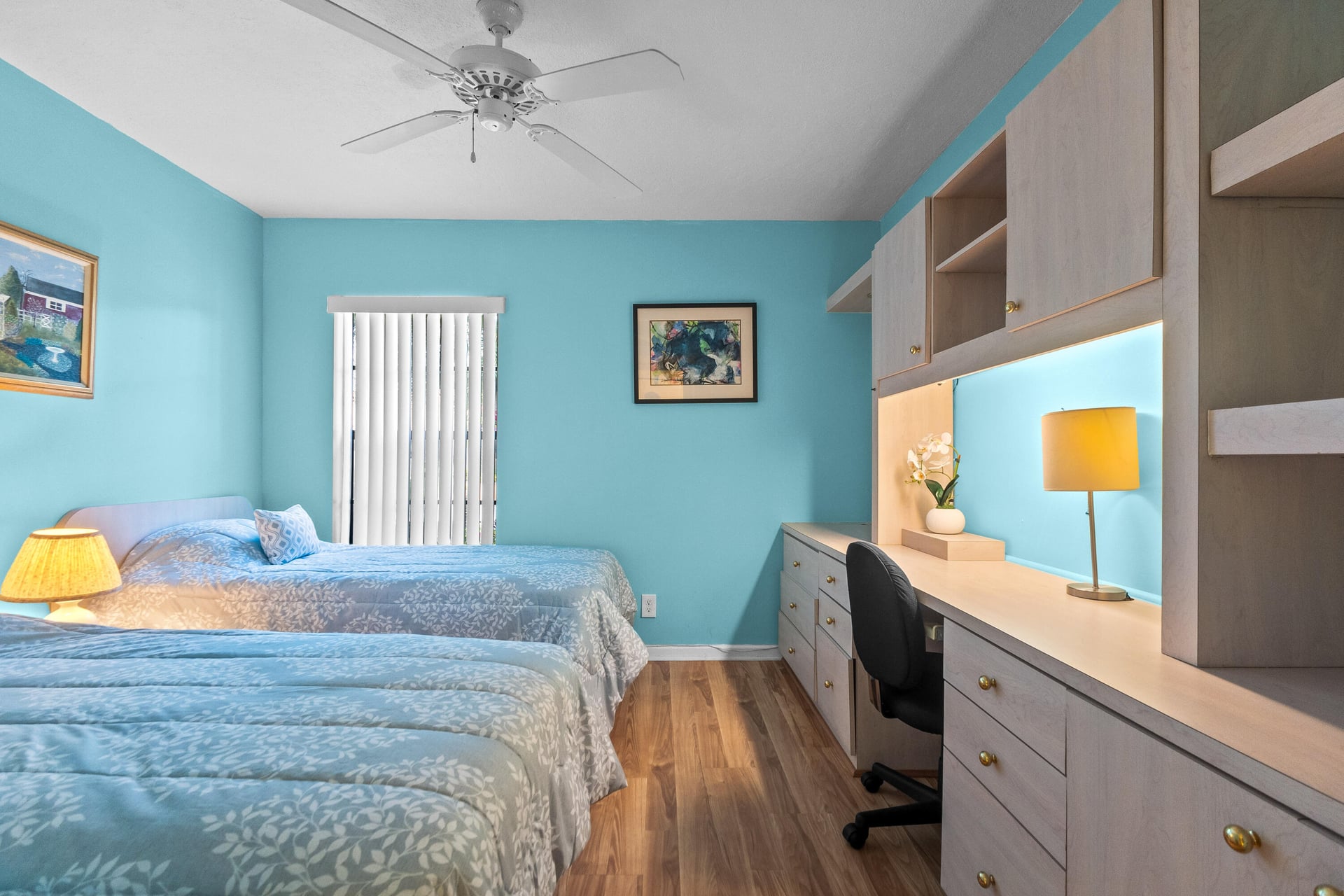 Unit 102 photo 15