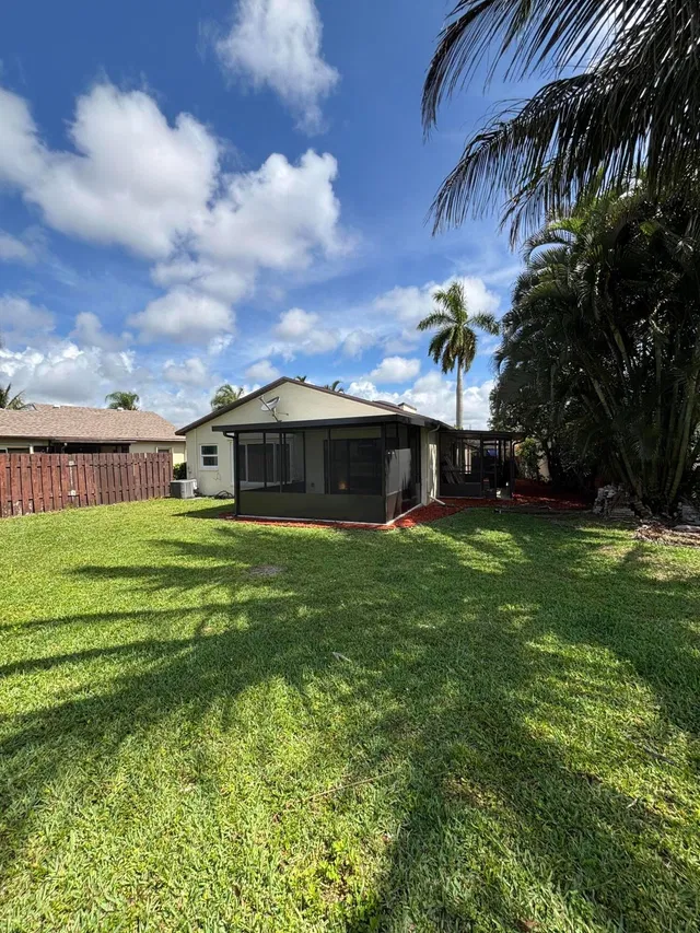 Residence photo 27