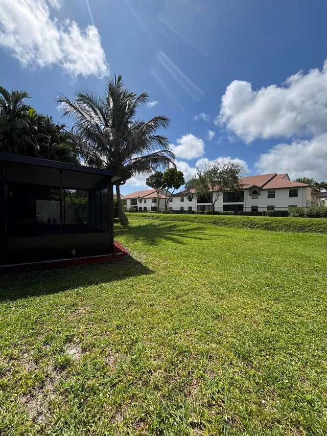 Residence photo 29