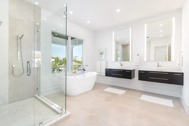 Palm Beach Isles Residence photo 12