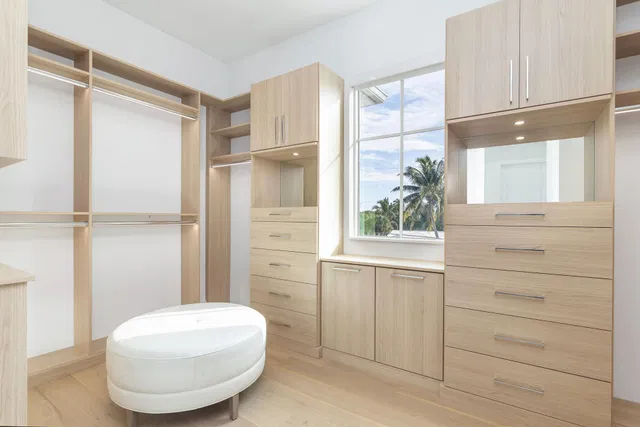 Palm Beach Isles Residence photo 13