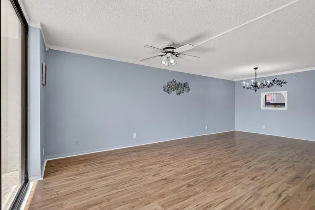  Unit 102 photo 19