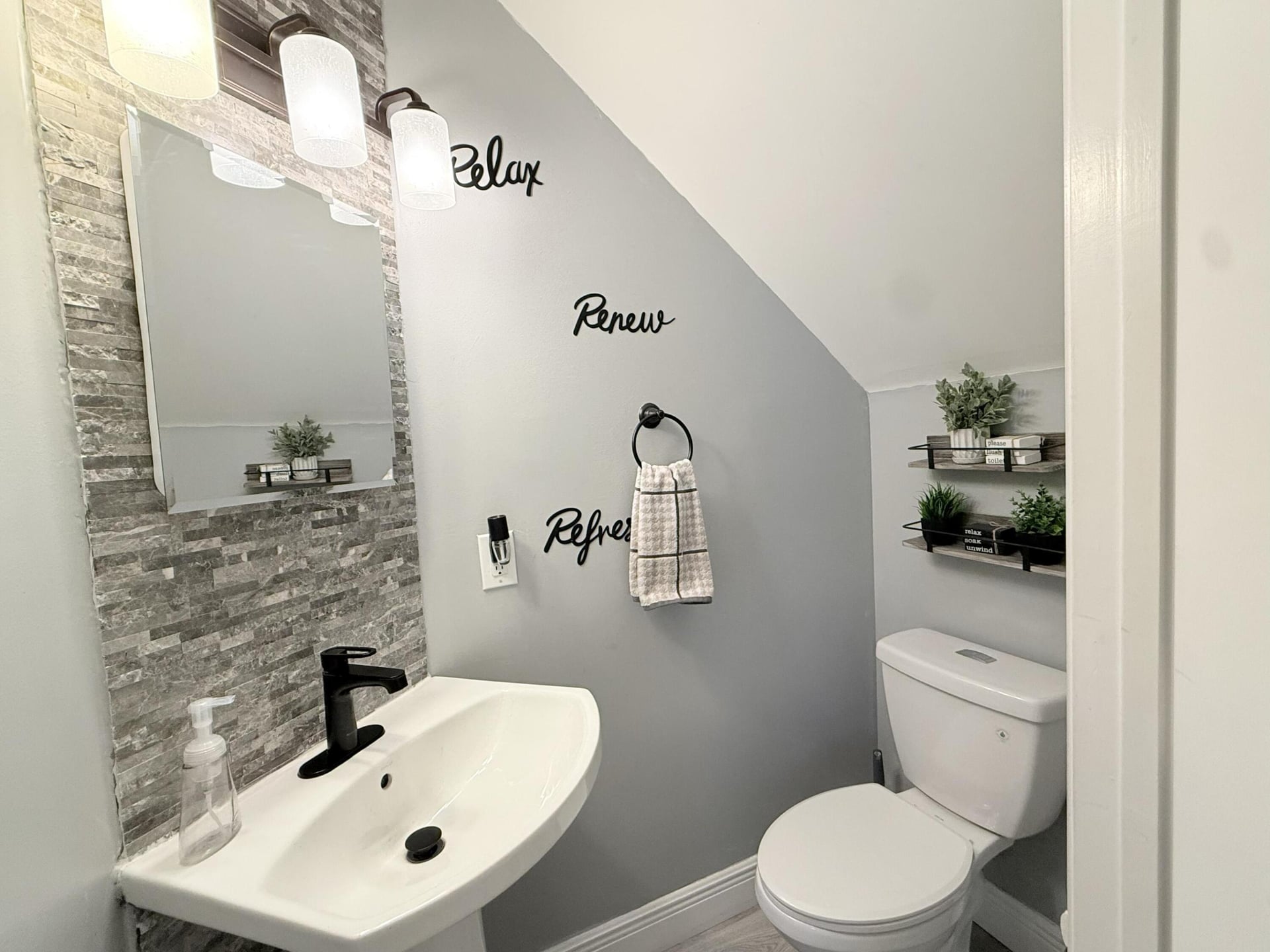  Residence photo 4