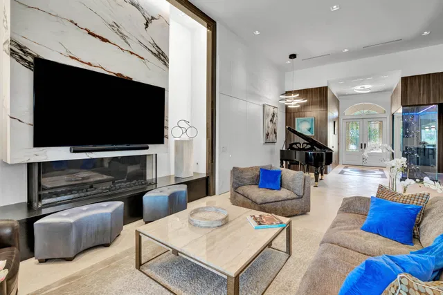 Admirals Cove Residence photo 11