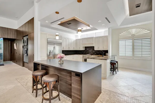 Admirals Cove Residence photo 16