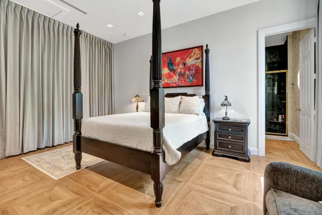 Admirals Cove Residence photo 36