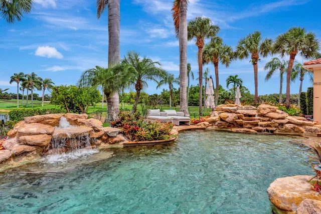 Admirals Cove Residence photo 56