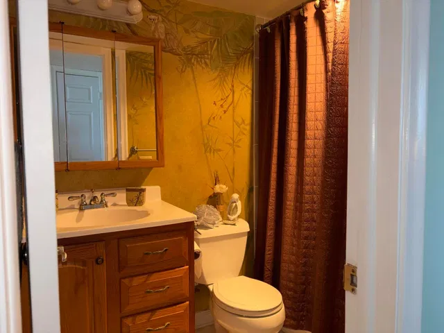 Unit 501 photo 23