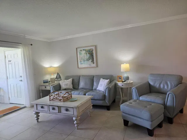 Jupiter Harbour Unit 211 photo 11