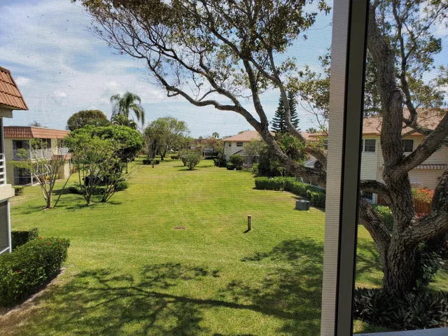 Jupiter Harbour Unit 211 photo 24