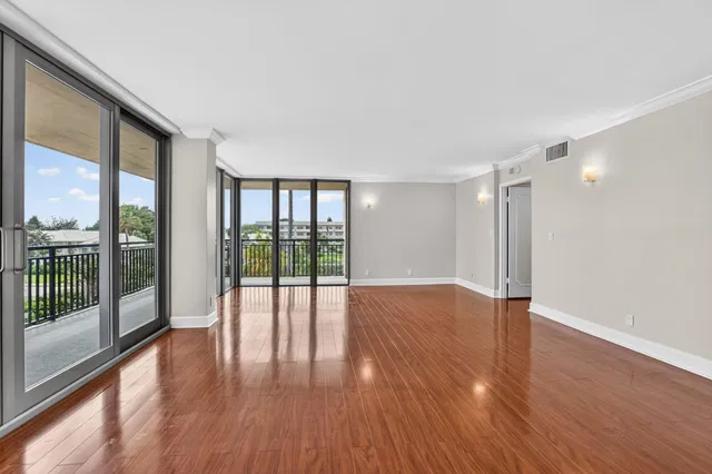 Boca Raton Unit 3f photo 8