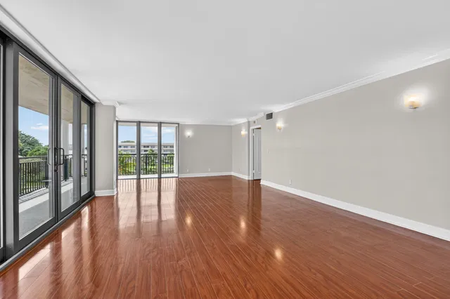 Boca Raton Unit 3f photo 9