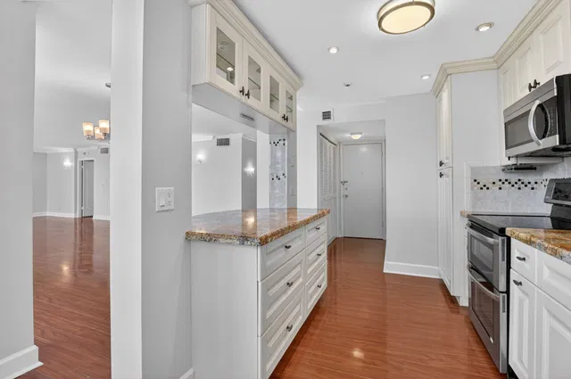 Boca Raton Unit 3f photo 15