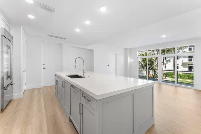 Singer Island Unit 5-101 photo 12